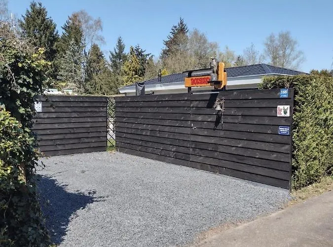 Veluwepark Reewold #chalet Buizerd# Tussen Het Bosrijke En Garderen Chalet