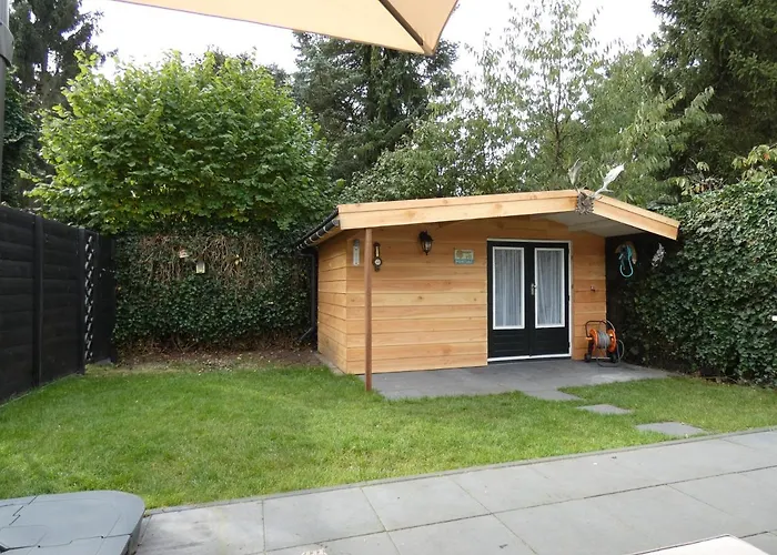 Veluwepark Reewold #chalet Buizerd# Tussen Het Bosrijke En Garderen *