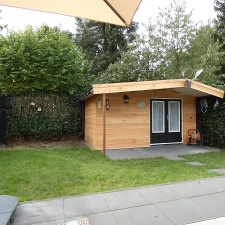 Veluwepark Reewold #chalet Buizerd# Tussen Het Bosrijke En Garderen *